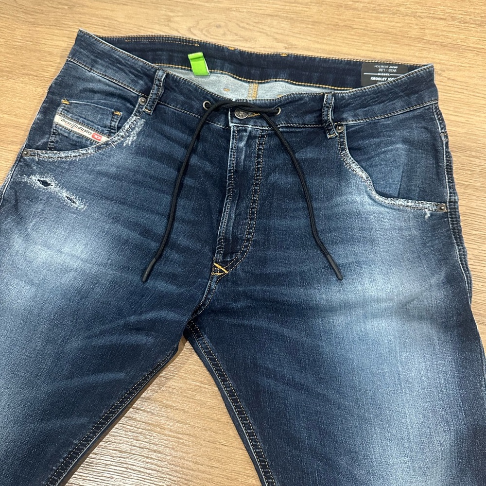 Men's Blue Jeans